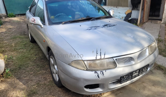 Mitsubishi Carisma 1997 года