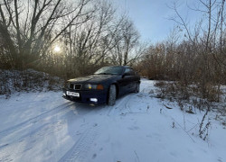 BMW 3 серия 1993 года