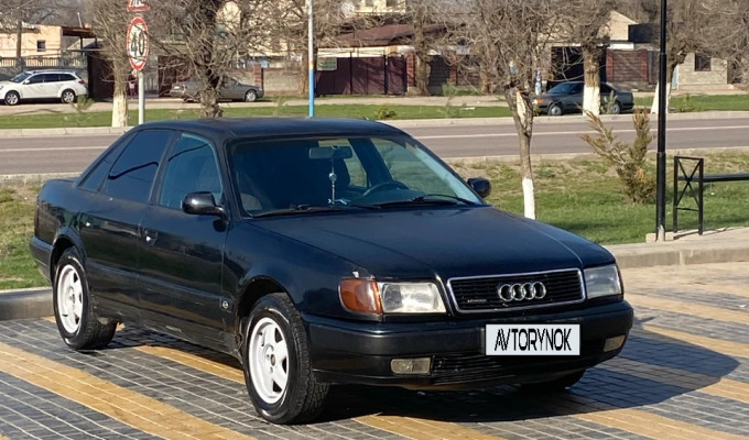 Audi 100 1994 года
