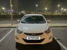 Hyundai Elantra 2013 года