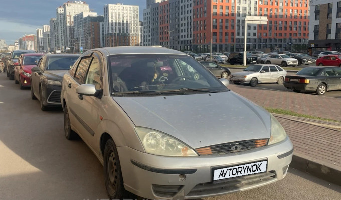Ford Focus 2004 года