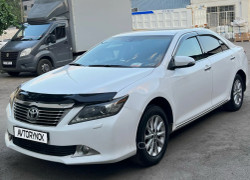 Toyota Camry 2012 года