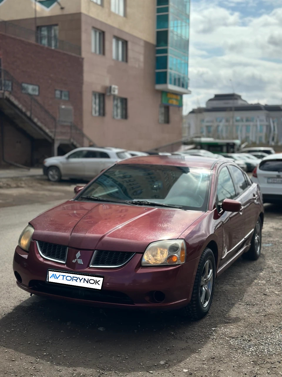 Mitsubishi Galant, 2004