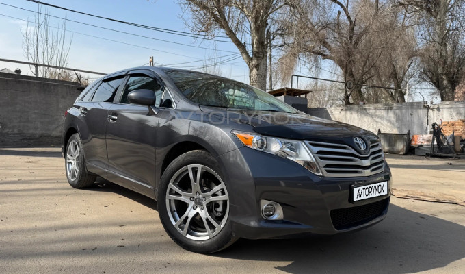 Toyota Venza 2011 года