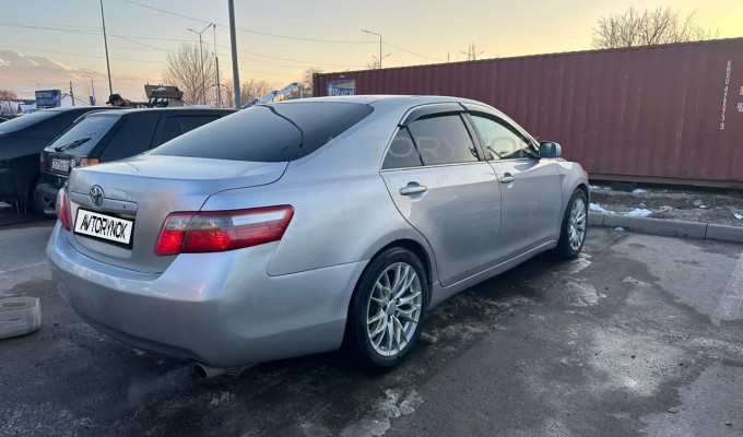 Toyota Camry 2007 года