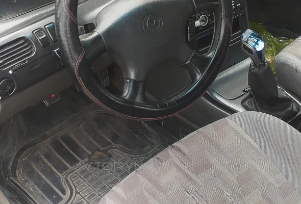 Mazda Cronos 1992 года