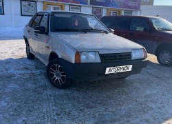 ВАЗ (Lada) 21099 2000 года
