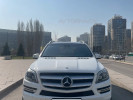 Mercedes-Benz GL-Класс 2015 года
