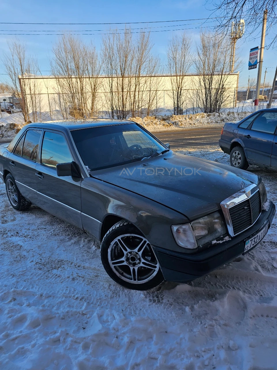Mercedes-Benz E-Class, 1992