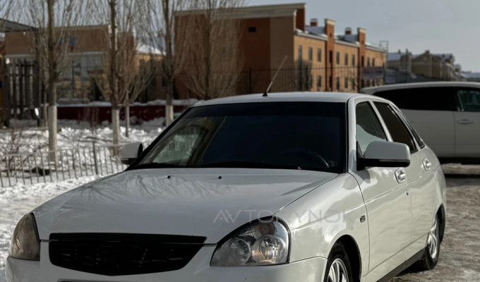 ВАЗ (Lada) Priora 2014 года