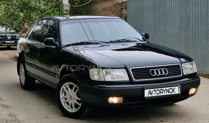 Audi 100 1993 года