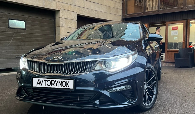 Kia Optima 2018 года