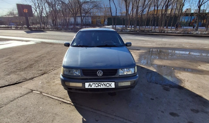 Volkswagen Passat 1994 года