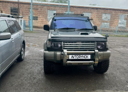 Mitsubishi Pajero 1997 года