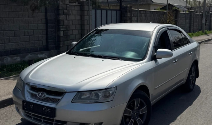 Hyundai Sonata 2005 года