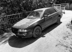 Mitsubishi Diamante 1996 года