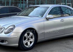 Mercedes-Benz E-Класс 2004 года
