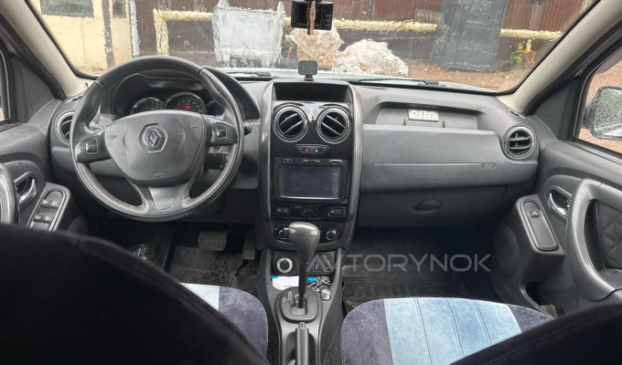 Renault Duster 2017 года