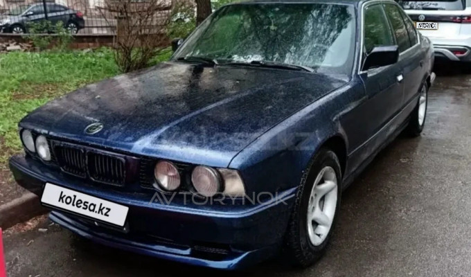 BMW 5 серия 1990 года