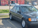 Mercedes-Benz E-Класс 1993 года