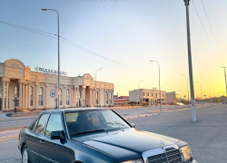 Mercedes-Benz E-Класс 1992 года