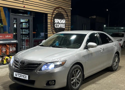 Toyota Camry 2009 года