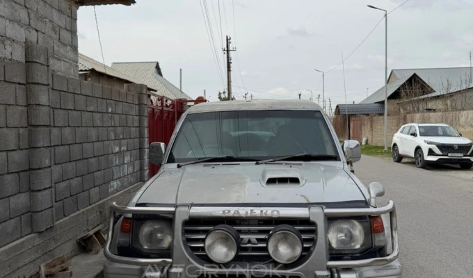Mitsubishi Pajero 1995 года