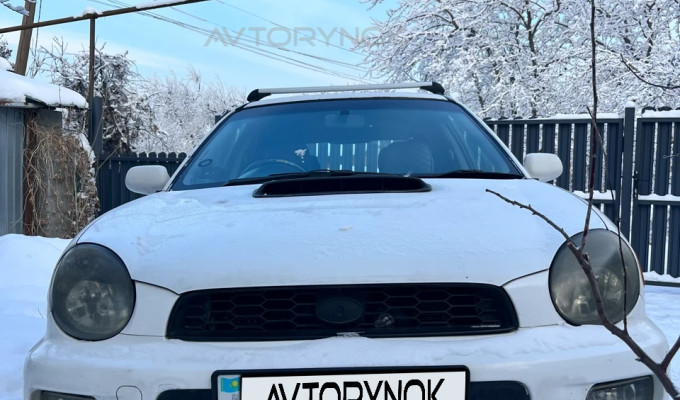 Subaru Impreza 2001 года