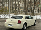 Chrysler 300C 2005 года