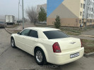 Chrysler 300C 2005 года