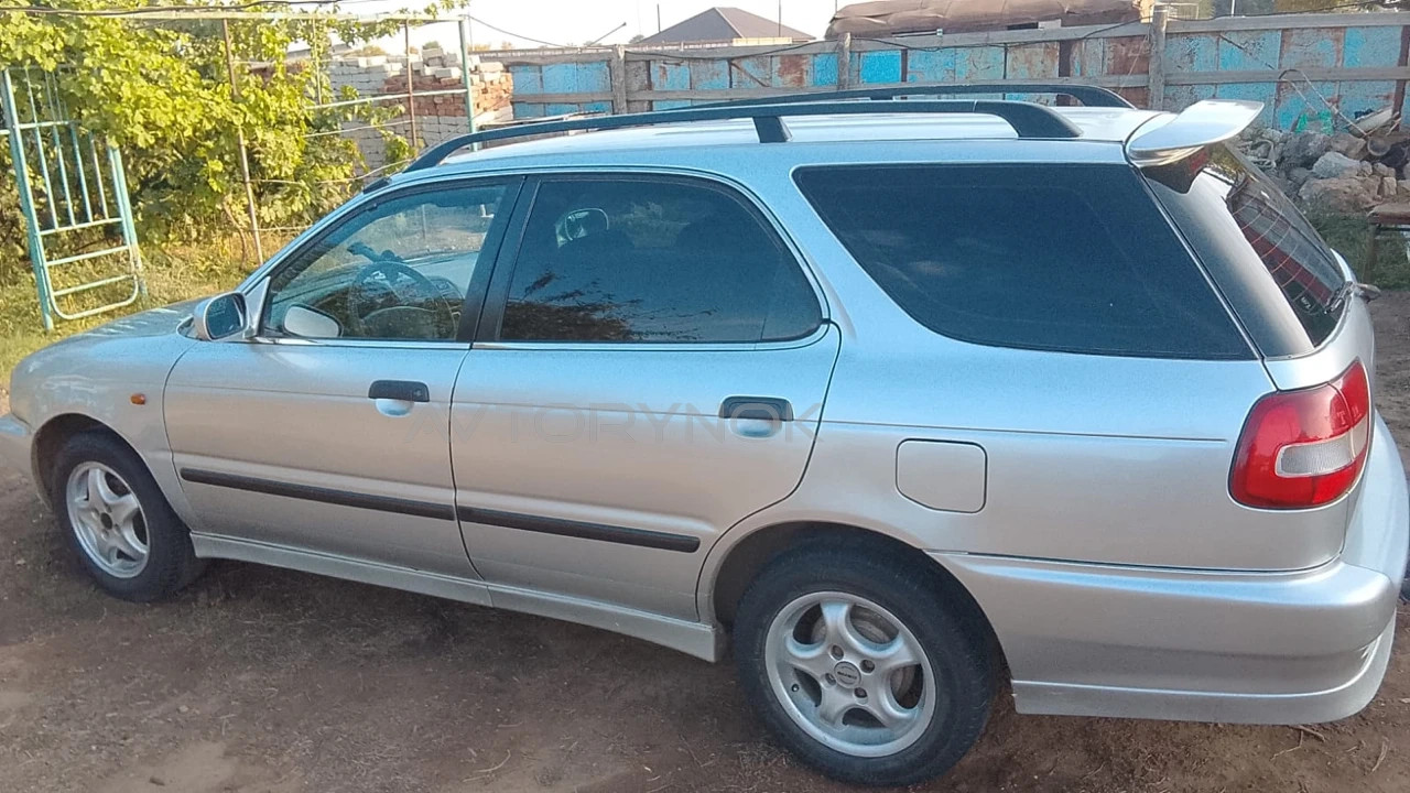 Suzuki Baleno, 1998