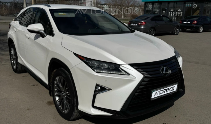 Lexus RX 2017 года