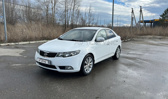 Kia Cerato 2011 года