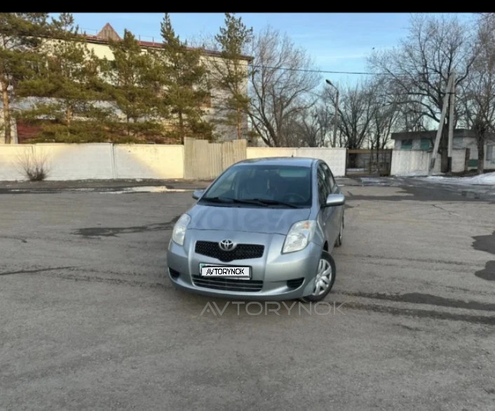 Toyota Yaris, 2006