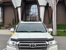 Toyota Land Cruiser 2017 года