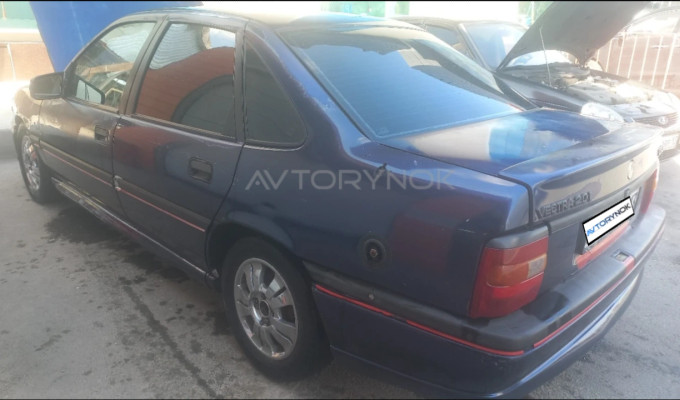 Opel Vectra 1994 года