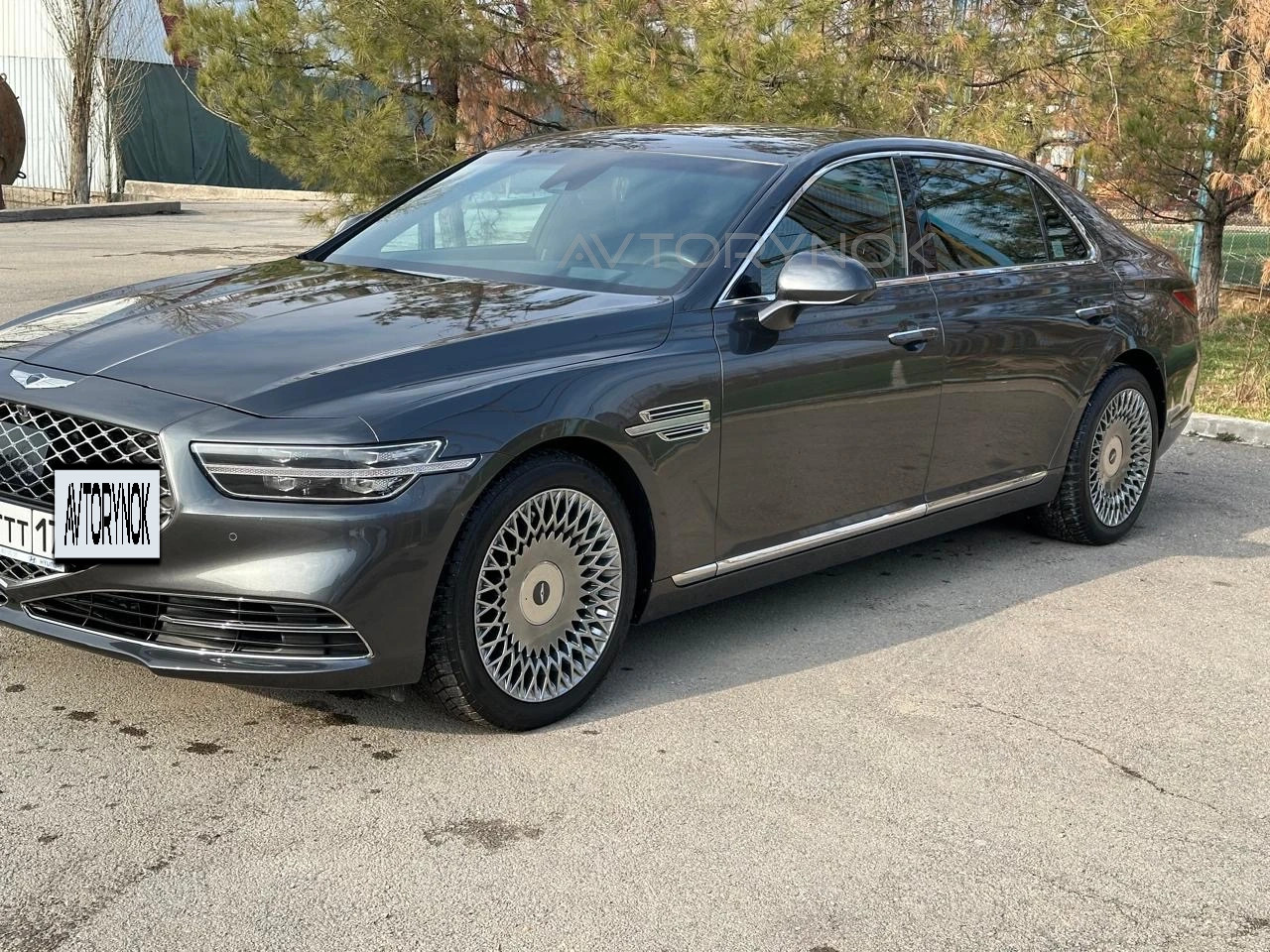 Genesis G90, 2020