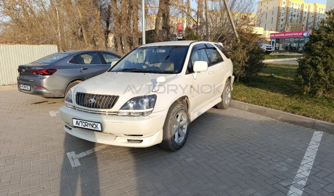 Toyota Harrier 1998 года
