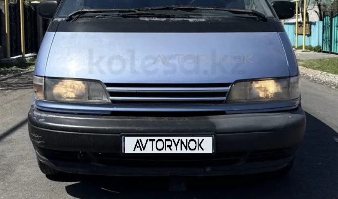 Toyota Previa 1994 года