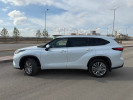 Toyota Highlander 2022 года