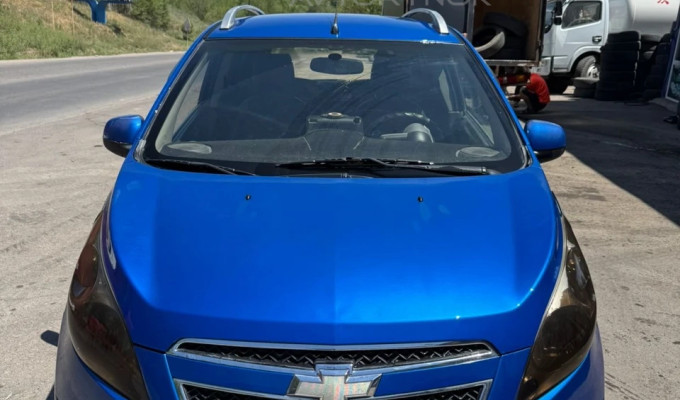 Chevrolet Spark 2011 года
