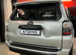 Toyota 4Runner 2020 года