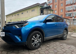 Toyota RAV4 2018 года