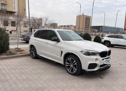 BMW X5 2015 года