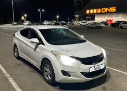 Hyundai Elantra 2011 года