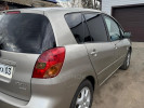Toyota Corolla Verso 2002 года
