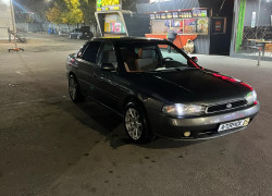 Subaru Legacy 1994 года