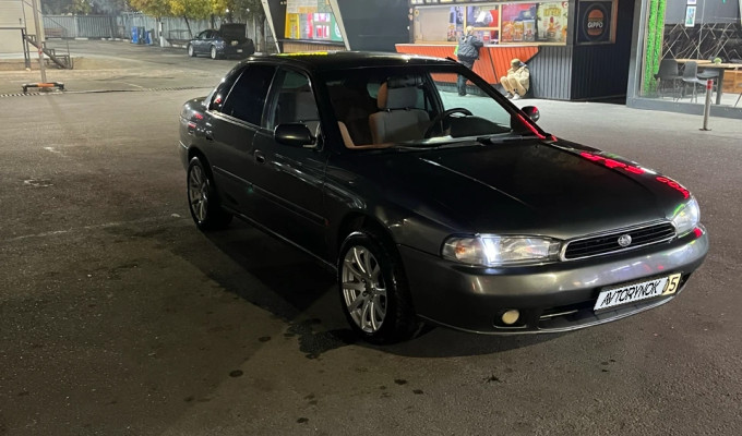 Subaru Legacy 1994 года