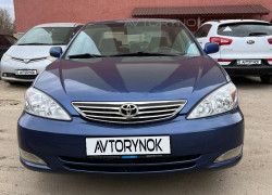 Toyota Camry 2003 года
