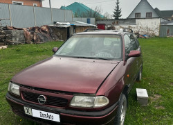 Opel Astra 1998 года